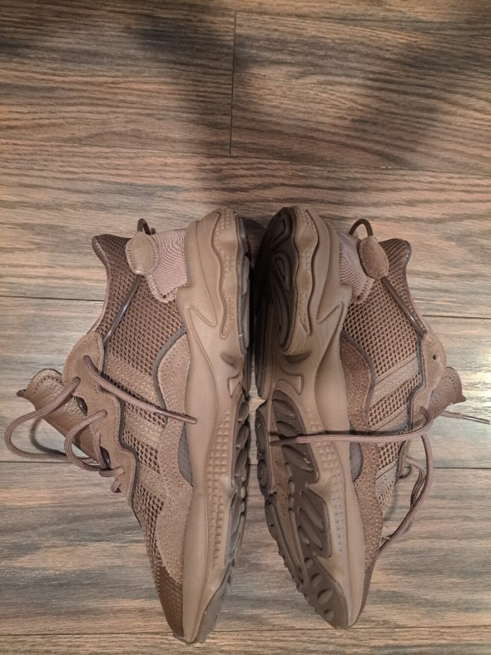 Adidas OZWEEGO Shoes Size 7.5 women Brown Sneakers - Picture 4 of 5